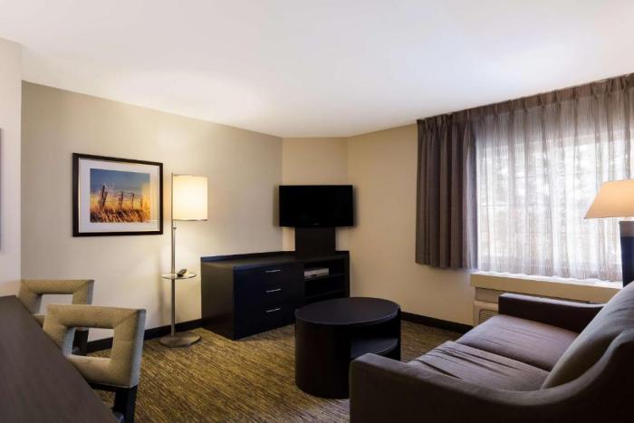 Sonesta Simply Suites St Louis Earth City Zimmer foto